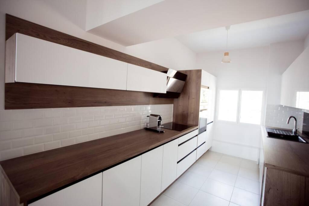 Magnifique Appartement Avec Vue Imprenable La Londe-les-Maures ภายนอก รูปภาพ